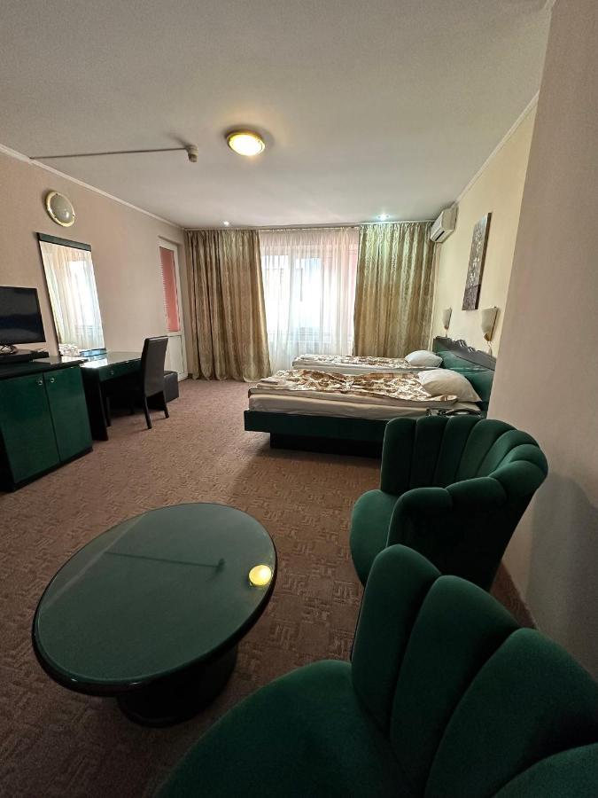 Darin Hotel Bucharest Exterior photo